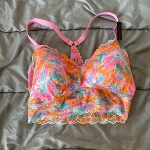 Plus size bralette. No Boundaries brand (Walmart). Brand new, never warn. XXXL.